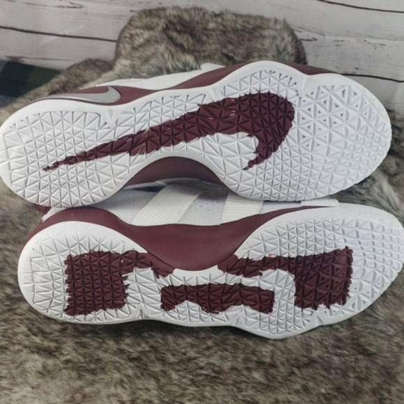 Nike Zoom White & Burgundy‎ 17 basketball Shoes main image 6